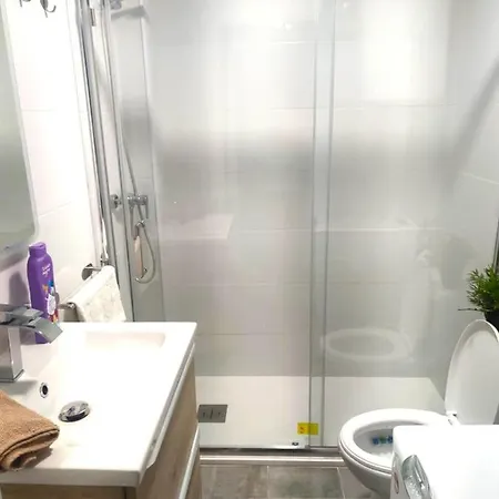 Apartamento Expoholidays - Centro C/elvira Con Parking